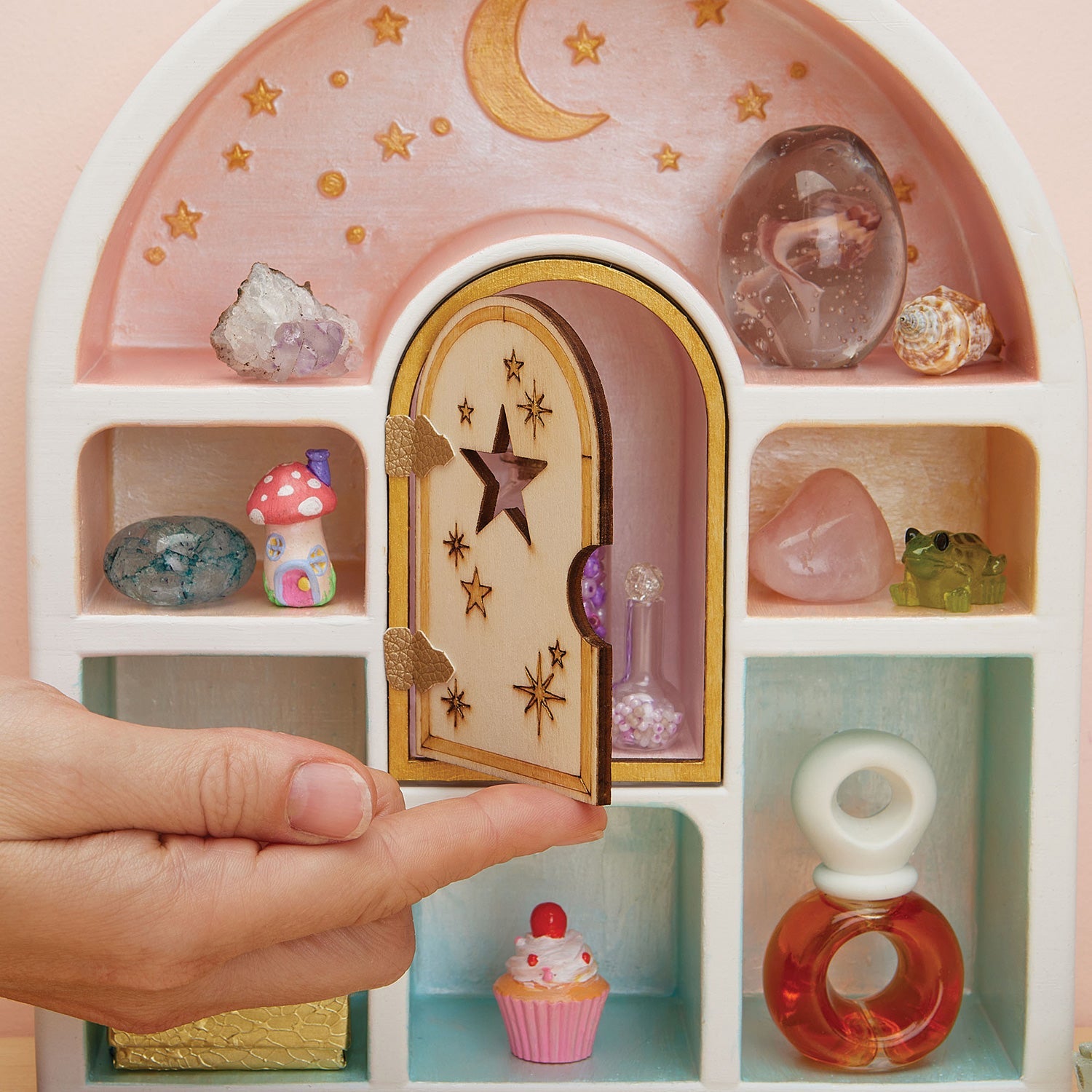 Bright Stripes Wish*Craft Paint a Curio Shelf
